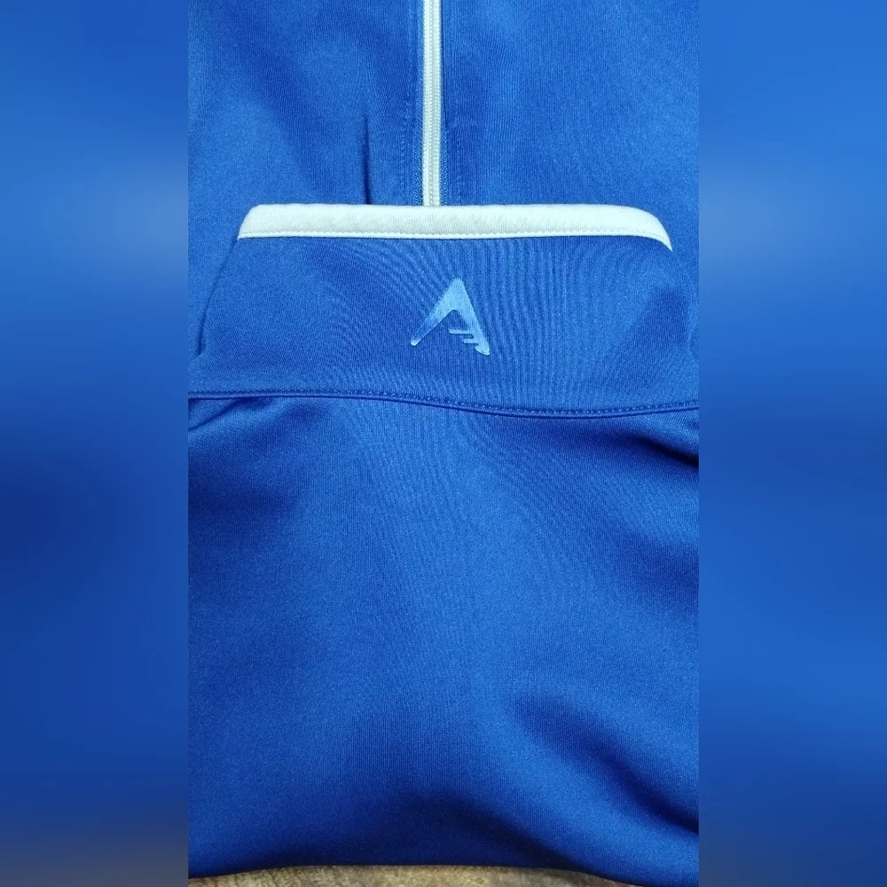 Women's Chicago Cubs Antigua Royal Logo Generation, Full-zip Jacket Size(S) - Picture 10 of 12